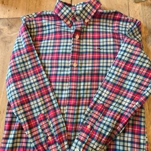 Vineyard vines size small ( 8-10) whale shirt
